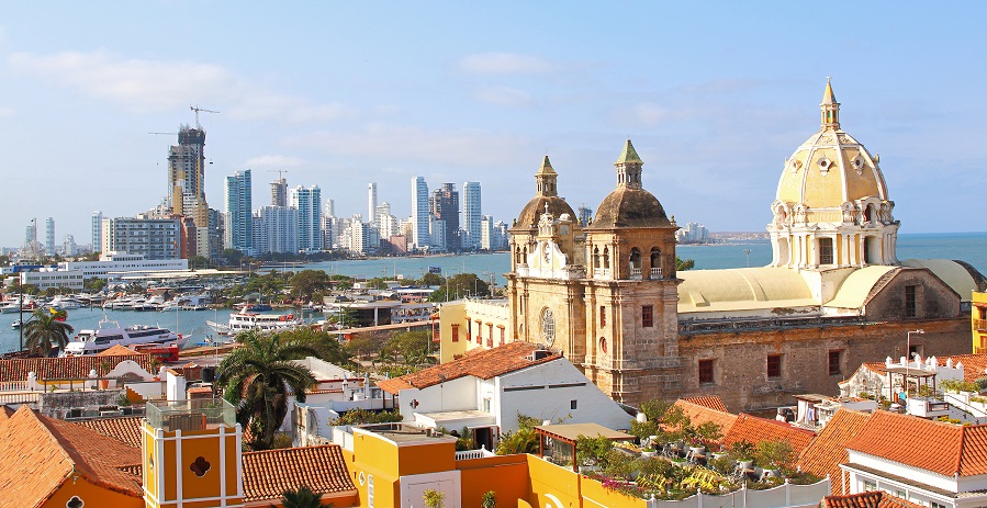 Plus Ultra Líneas Aéreas abre la venta de billetes a Cali y Cartagena de Indias